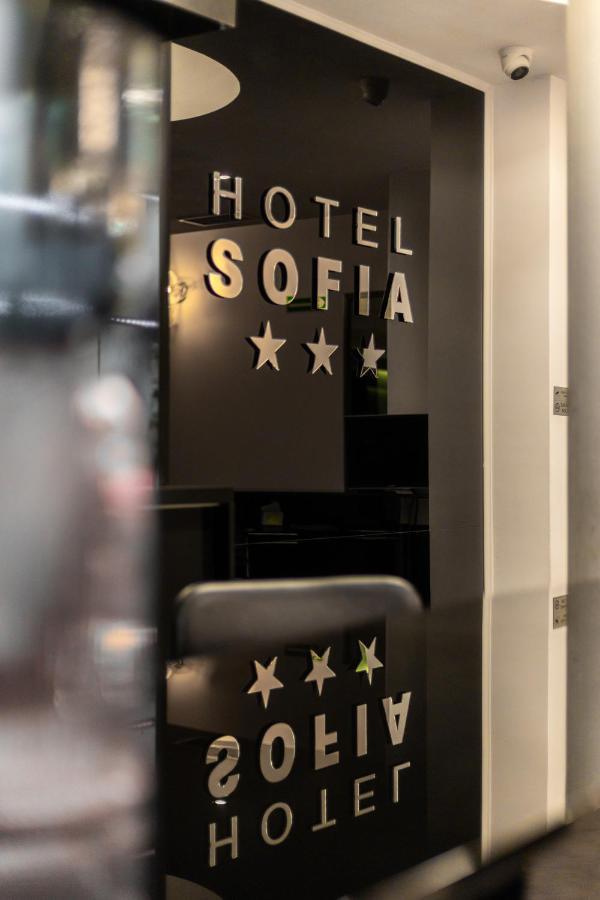 Sofia By The Railway Station 3*
